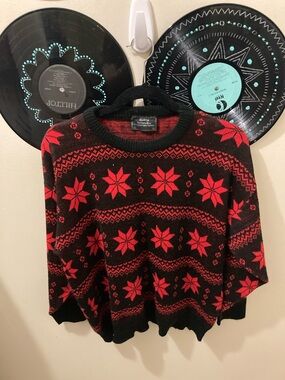 Sears Black Crewneck Sweater with Red Star Motif
